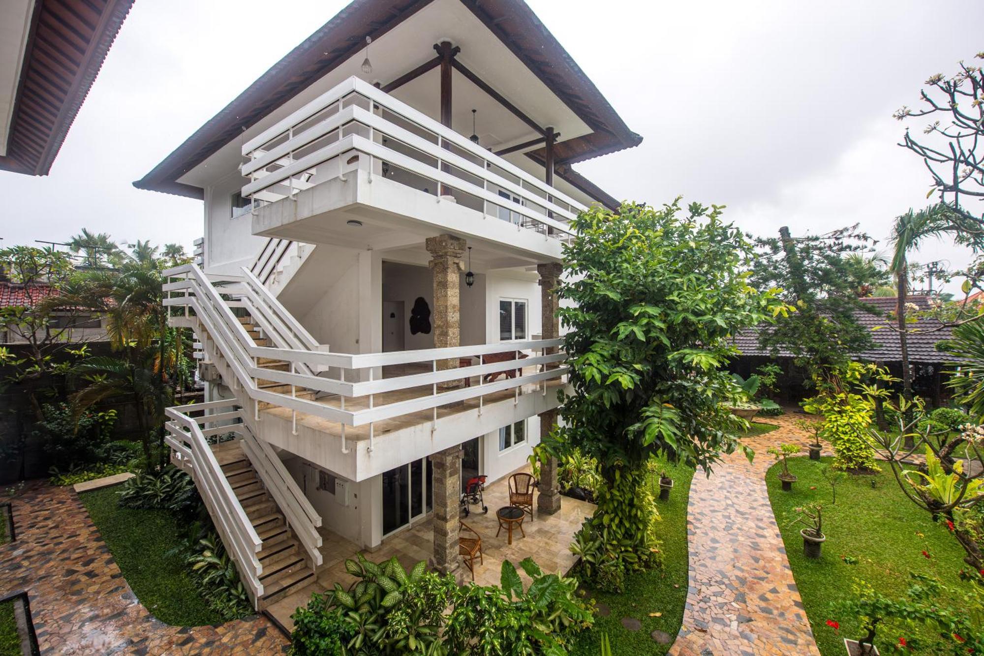 Hotel Sari Bunga Legian  Exterior photo